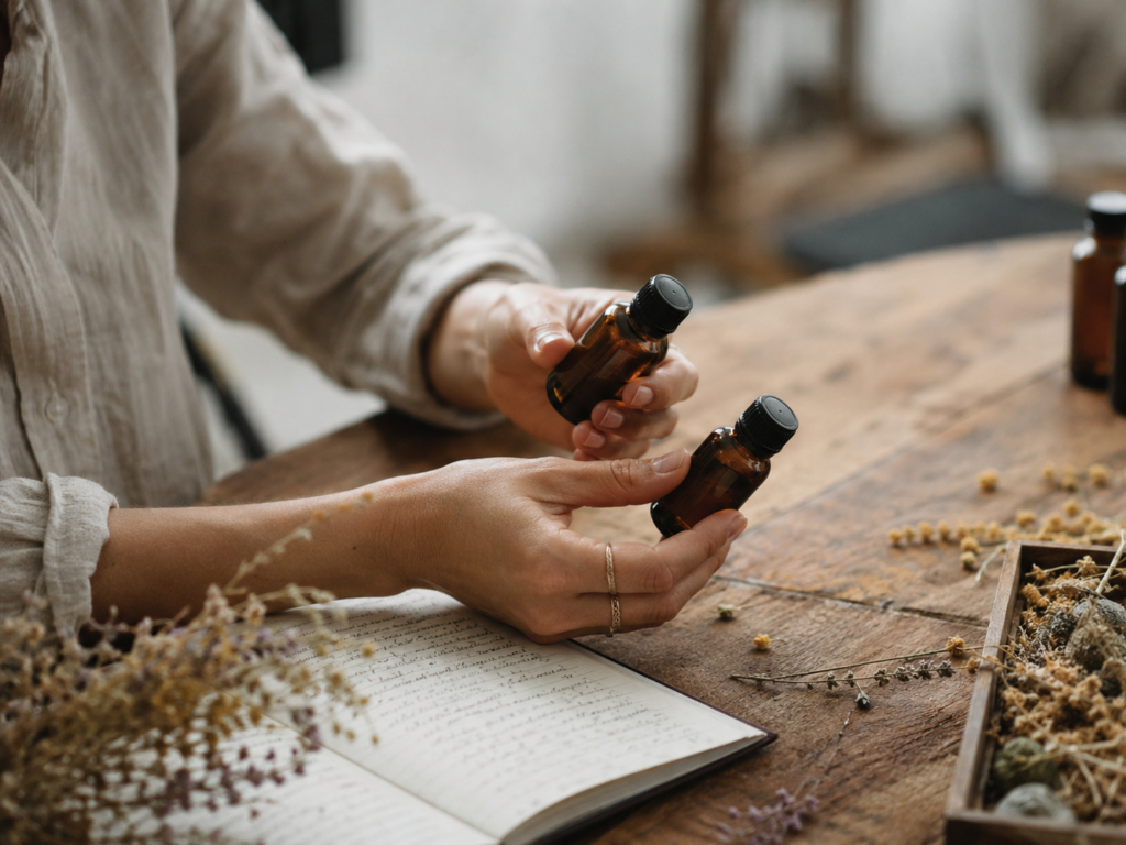 Estudio y selección de aceites esenciales durante una formación en aromaterapia